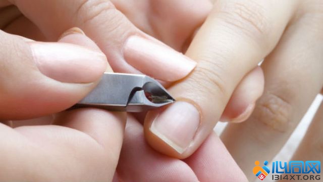 共享修指甲工具 英国一女子感染艾滋病