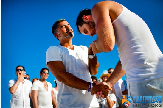 加勒比海的奔放同志婚礼CARLOS & DANY