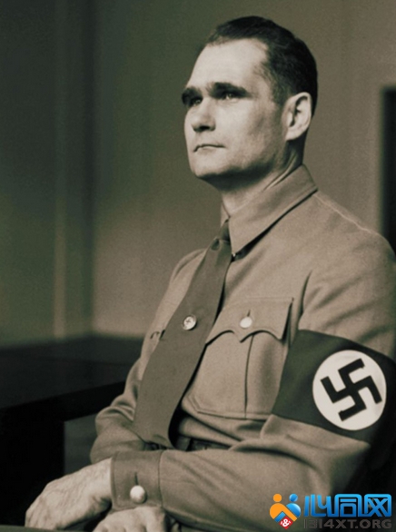 Rudolf Hess(1894-1987). ¹ϣմˡͬߣĽڵĵͬ־бΪ“С”