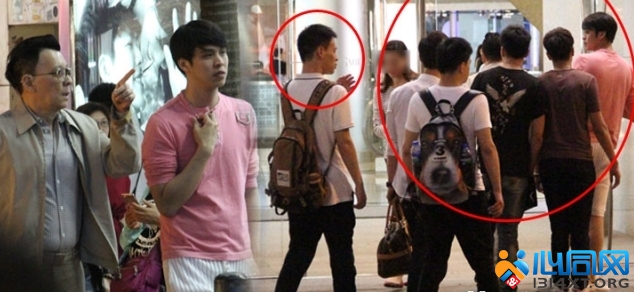 陈冠希父亲陈泽民（左）昨晚被目击带6名年轻男子逛街