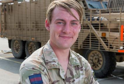 ӢԱʿΪǰ߷۵һλŮʿ