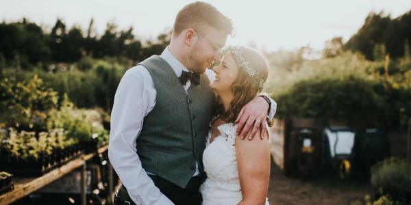 夫妻携手出柜签下婚姻无效声明:原来我们都是同性恋 夫妻携手出柜签下婚姻无效声明:原来我们都是同性恋