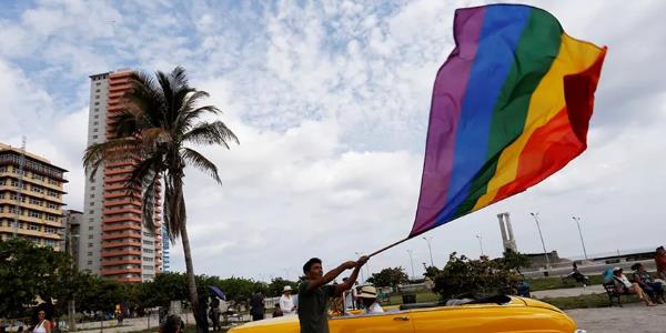 古巴拟修订新宪法通过同性婚姻