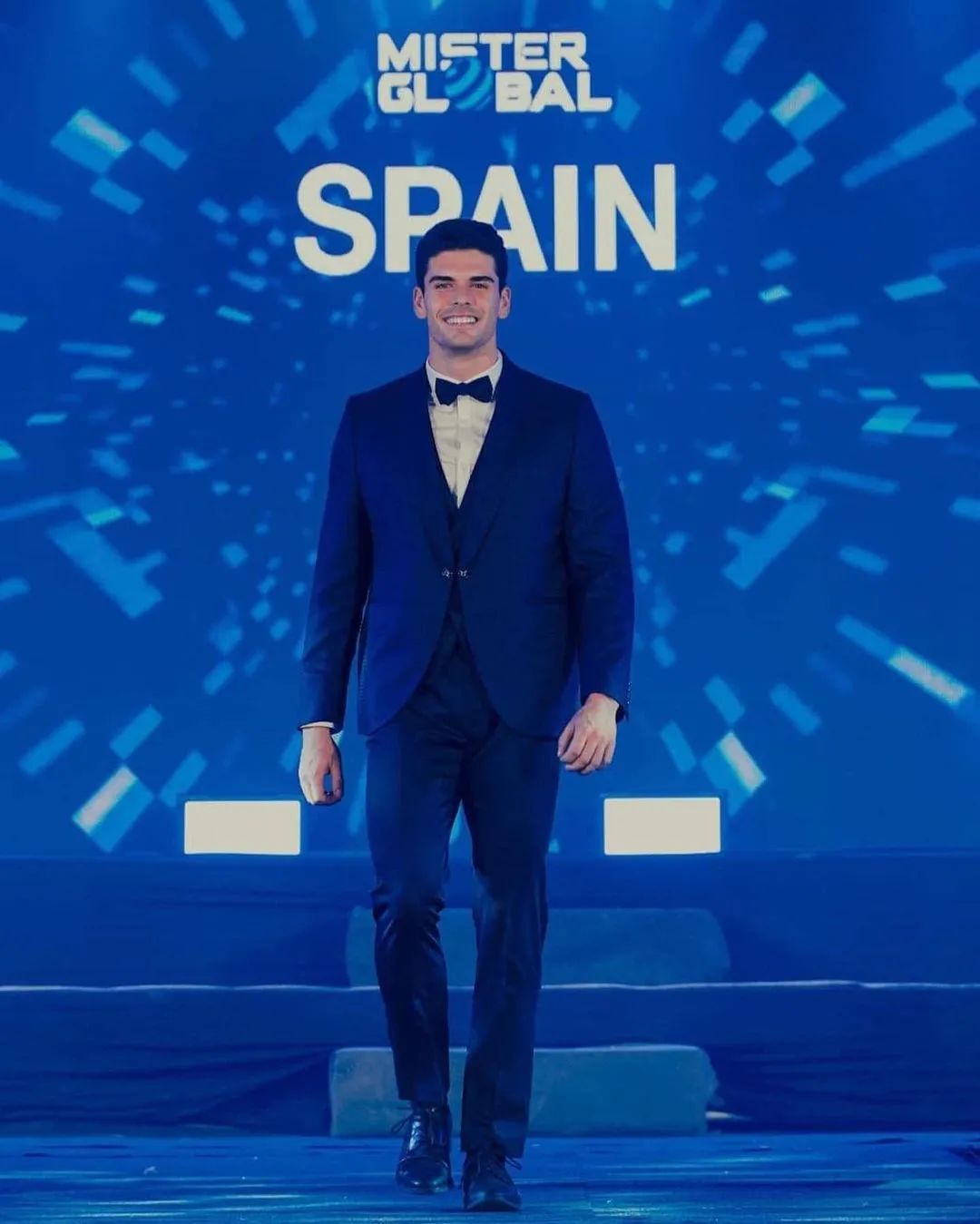 2021环球先生冠军：西班牙男模Miguel ángel Lucas