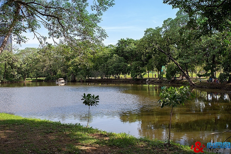 Wachirabenchathat Park