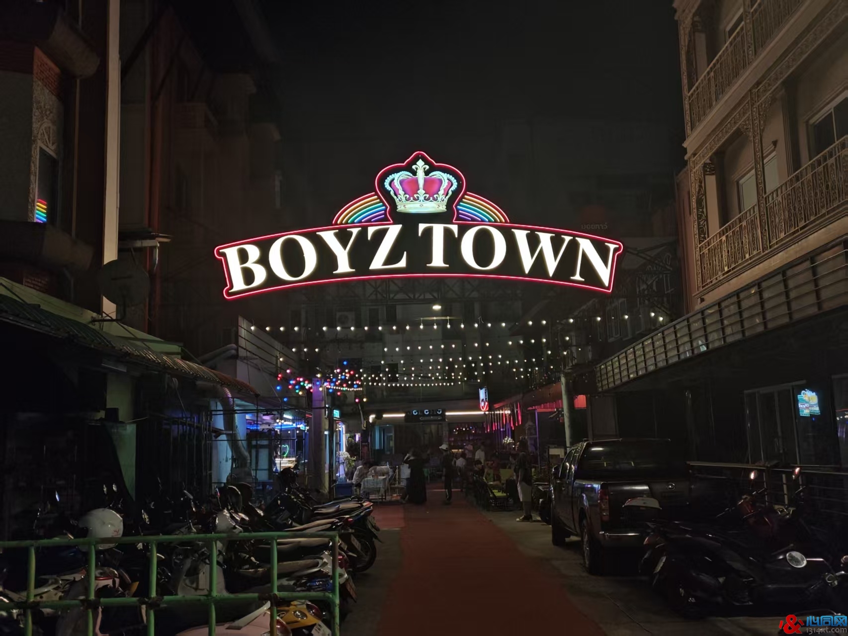 ��������״��GOGOBOY�ķ۱�Ů������ ɣ��������û