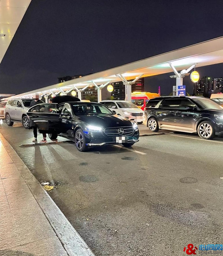 ���С�ĺڳ����ں�־�������򳵱�˾��͵��200��