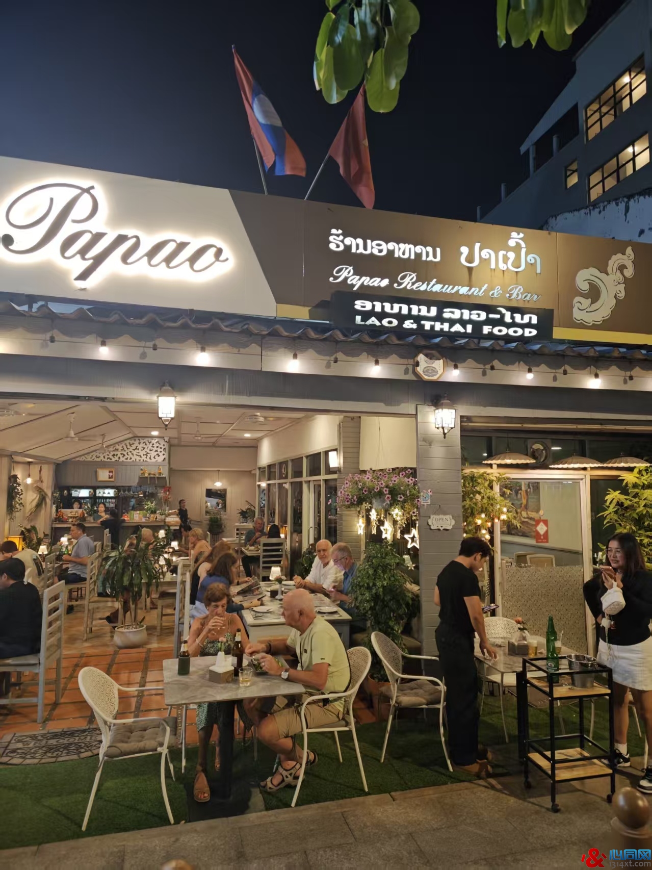万象同志酒吧CCC Bar | 老挝宝藏餐厅Papao