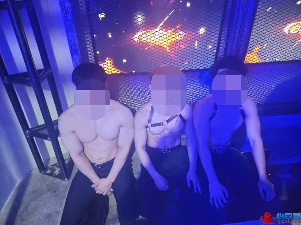 ��¡��ͬ־�ư���ͻ�� �����й�������GOGO����