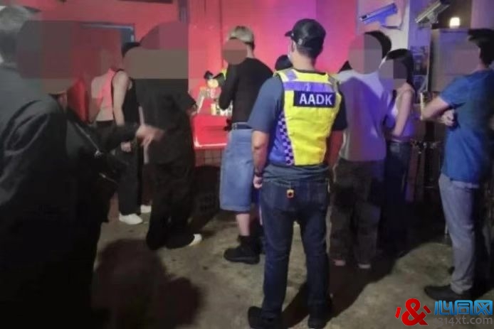 ��¡��ͬ־�ư���ͻ�� �����й�������GOGO����